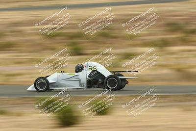 media/Jun-01-2025-CalClub SCCA (Sun) [[eae223c5dd]]/Group 3/Lap race/